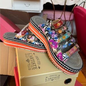 L'Artiste Women's Colorful Sandals